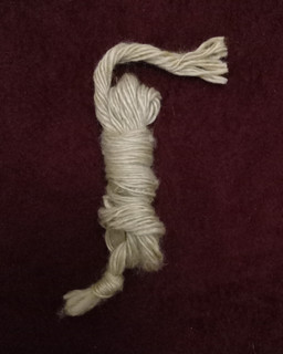 کلاف نخ کنفی ۱۵ رشته ای (یک متری) - مخصوص صابونسازی تزئینی، هنر و بستهبندی